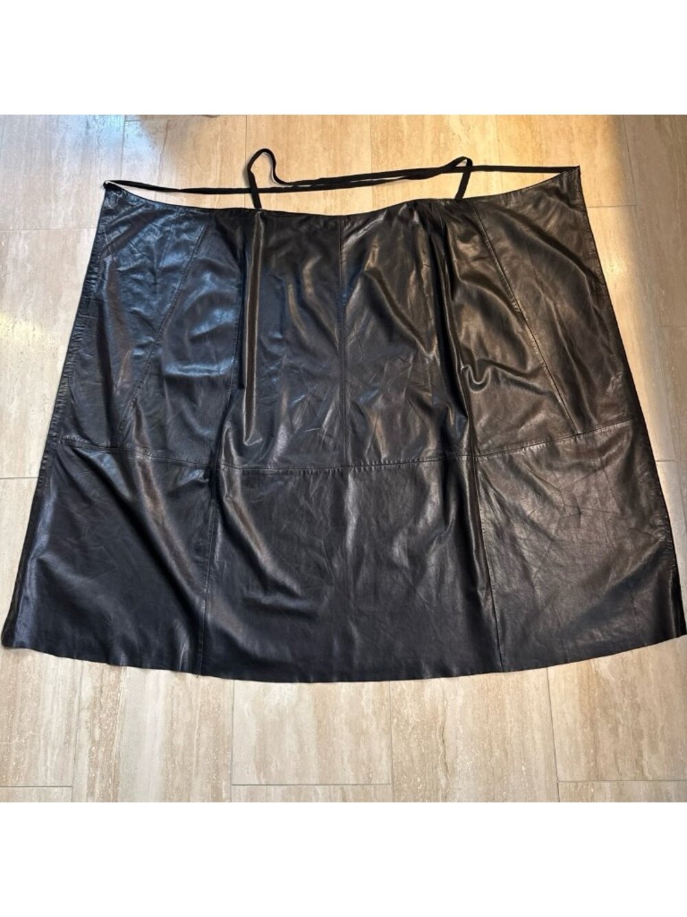 Banana Republic Vintage Black Leather Maxi Wrap Skirt, sz 12 - Picture 9 of 12